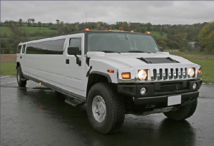 hummeroutside.jpg