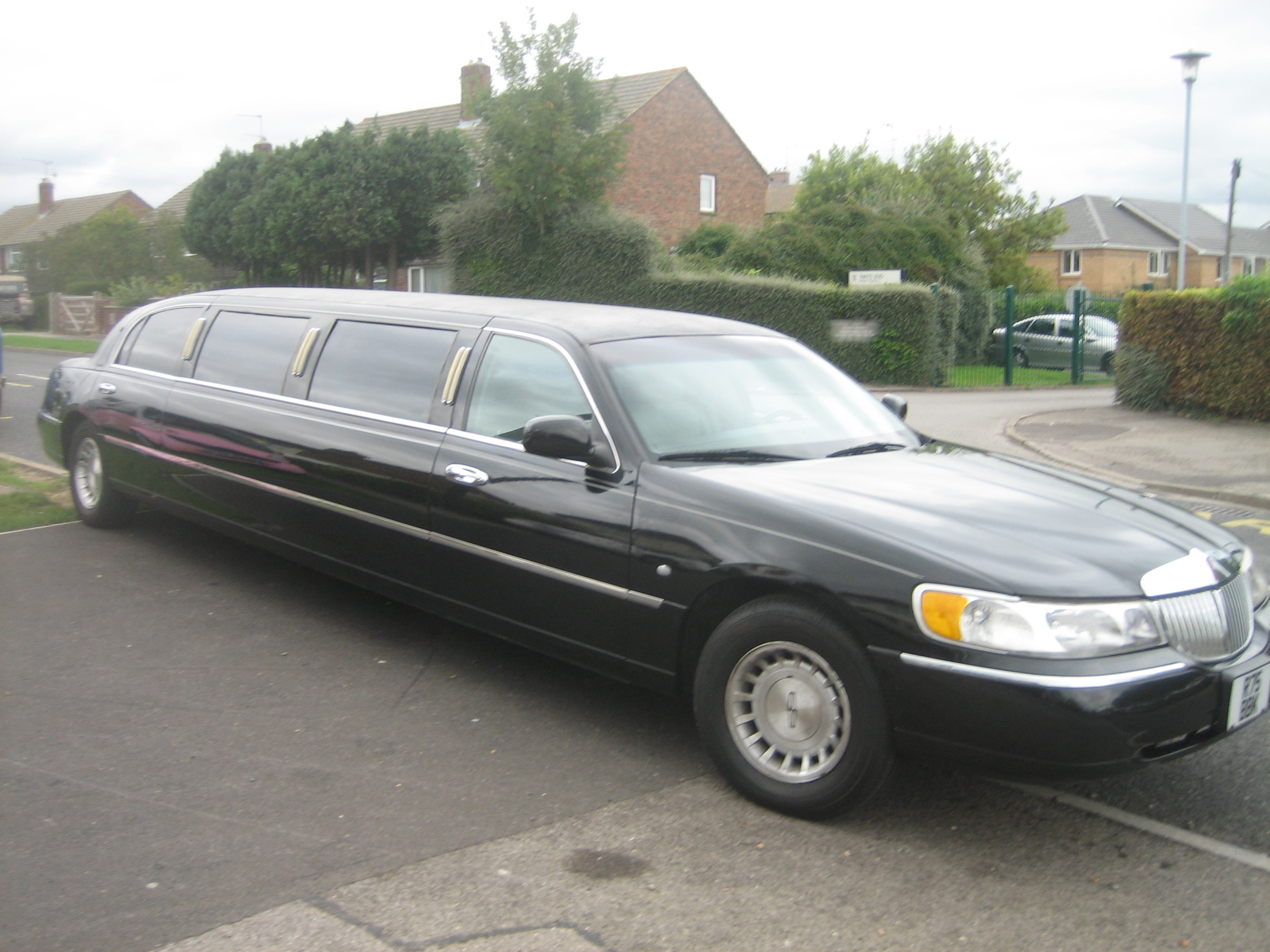 blacktowncar limousine limo 